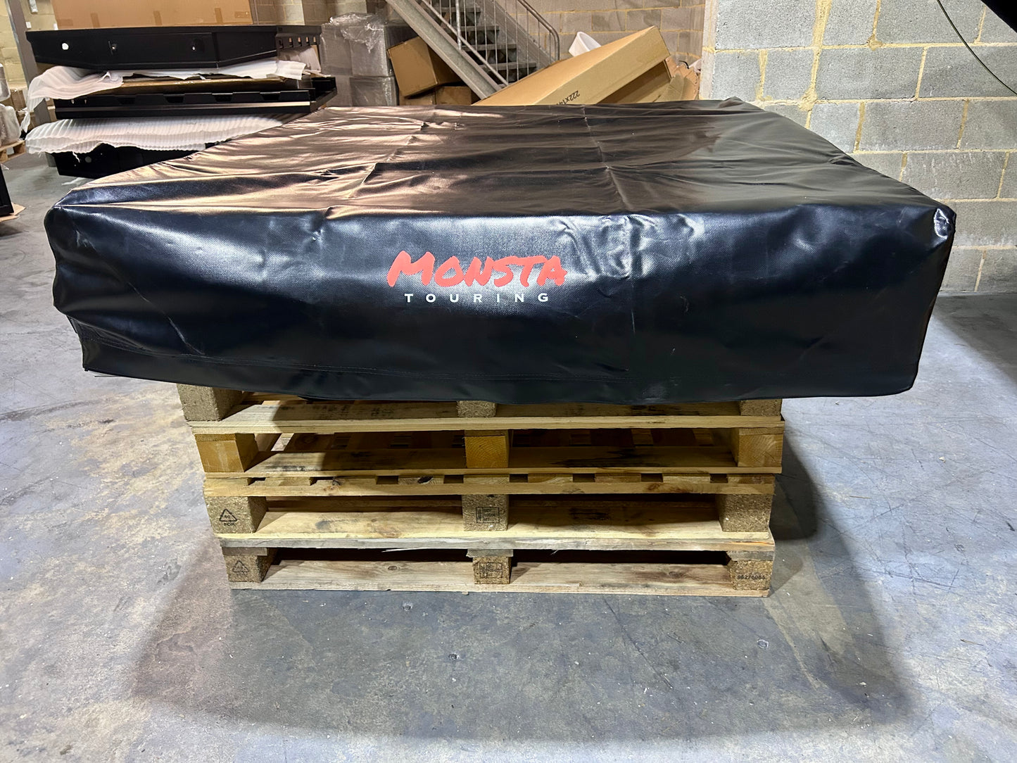 MT Piranha Soft Shell Rooftop Tent