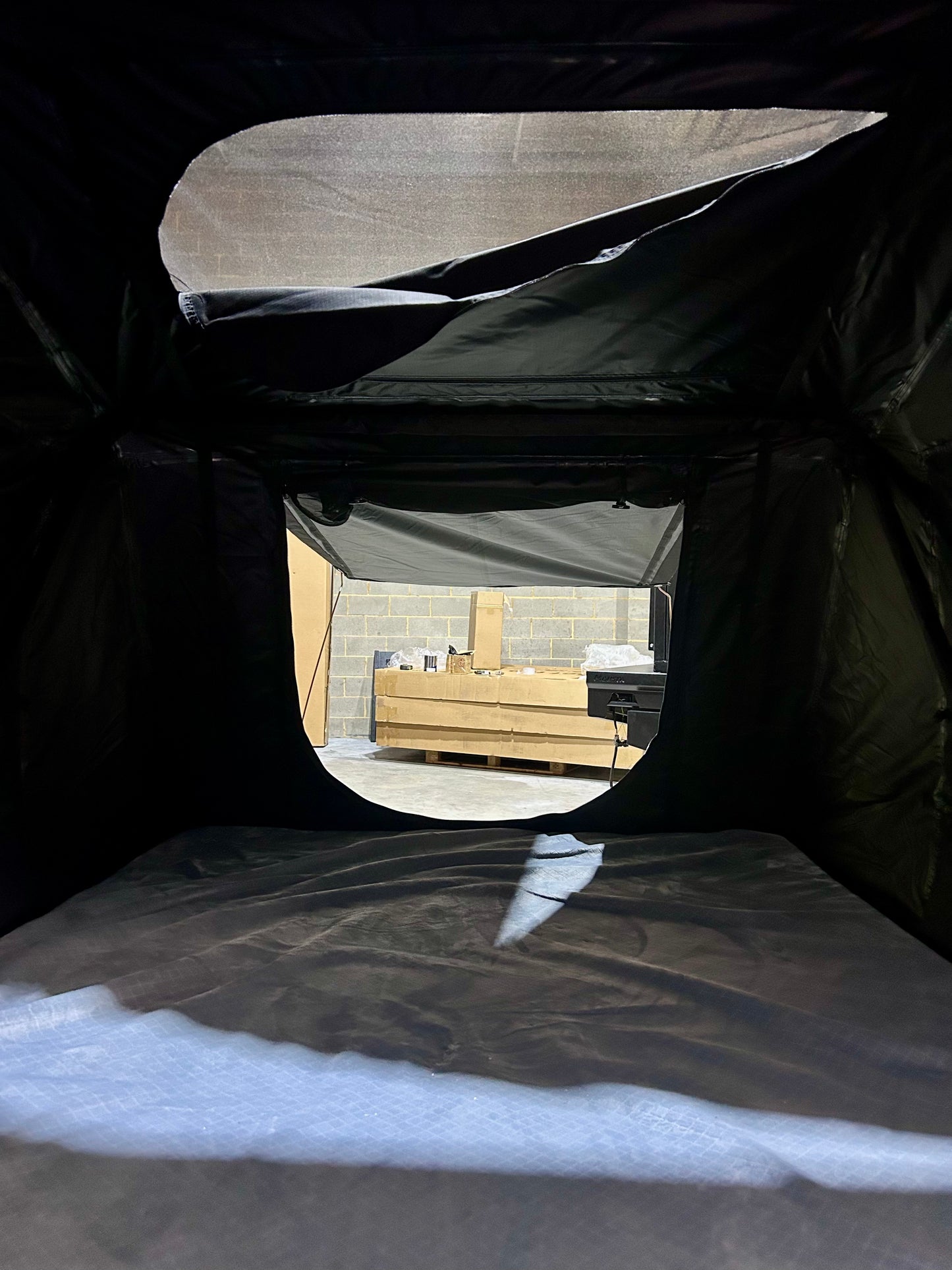MT Piranha Soft Shell Rooftop Tent