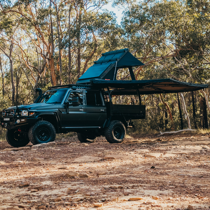 MT 270 Awning With D Zipper