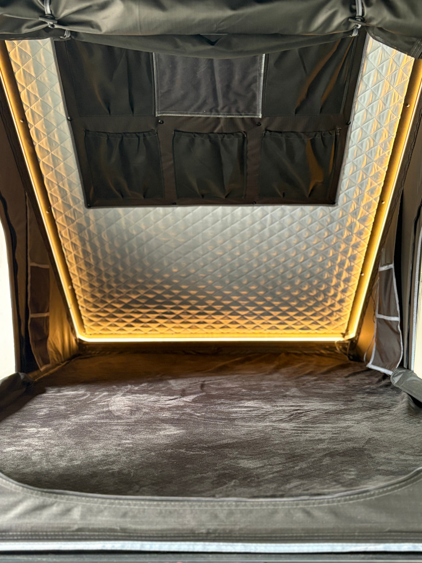 MT Godzilla Rooftop Tent