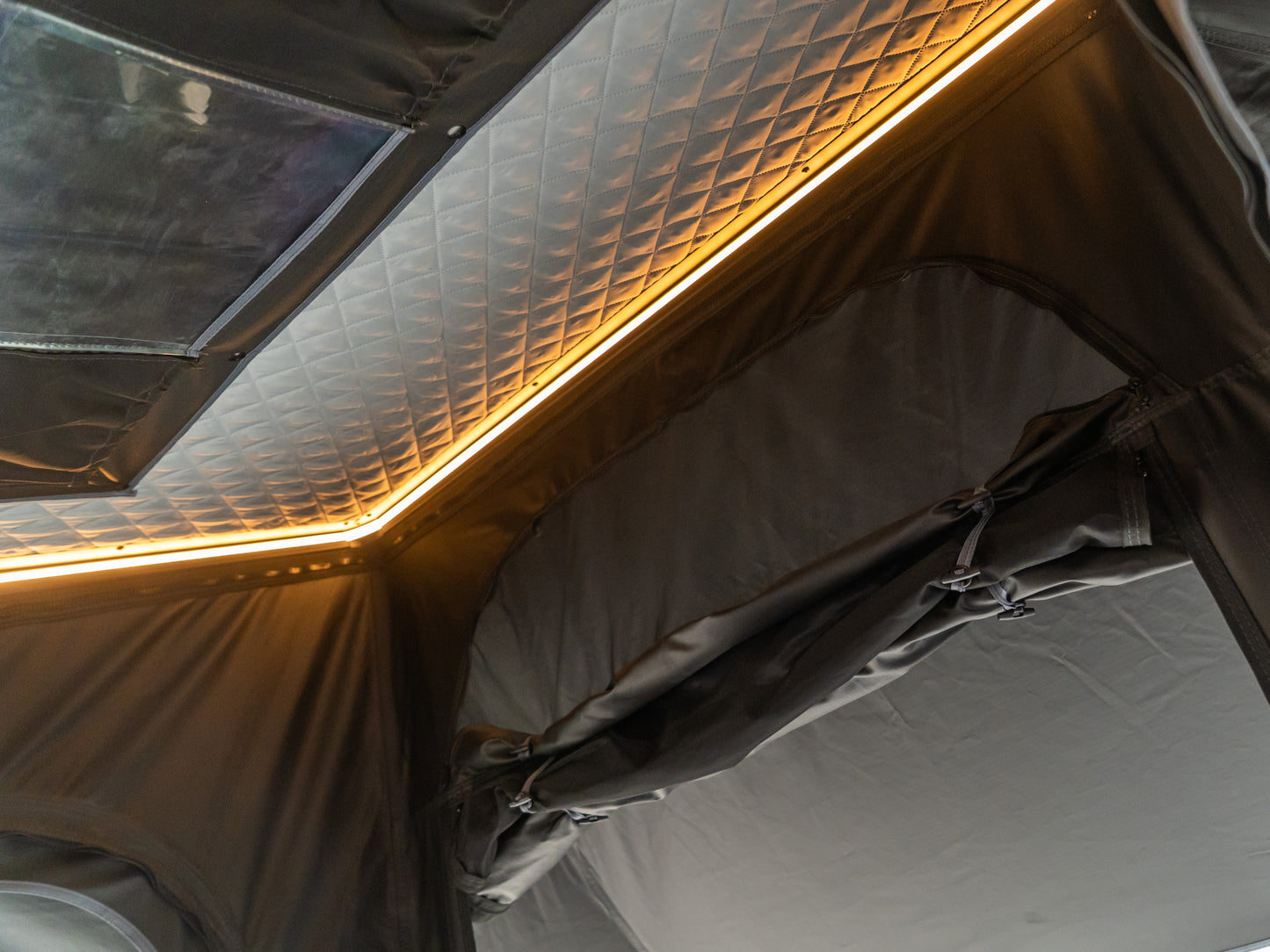 Monsta MT Godzilla Rooftop Tent And 270 Awning Package