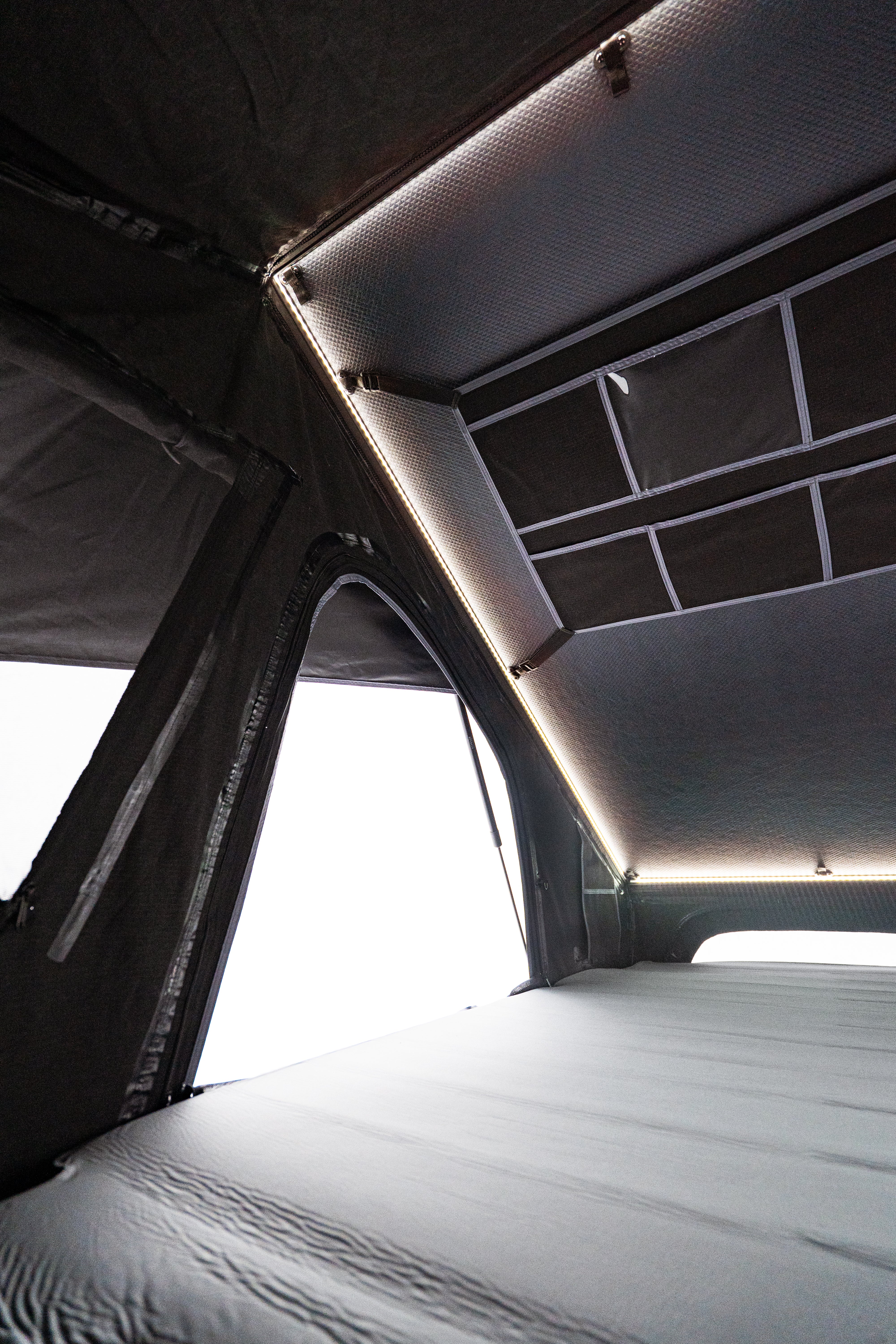 MT Carbon X 1.4 Rooftop Tent